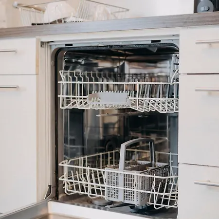 Coeur De #h1 - Privee Dans Partage - Wifi & Netflix - Centre & Transports - Machine A Laver شوليه