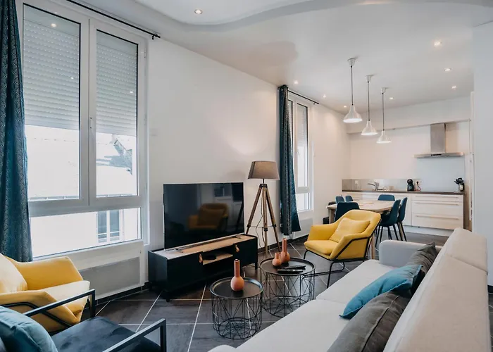 Coeur De #h1 - Privée Dans Partagé - Wifi&netflix - Centre Ville&transports - Machine à Laver * Cholet